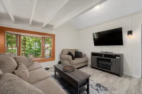 The Brew Bungalow-Oneida Lakeside Getaway (Verona) - Image 4