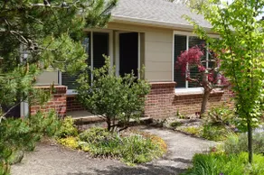 Tranquil Garden Home in College Hill - Image 2