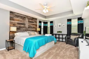 Relaxing Greer 6BR/11bed home near dtown & GSP - Image 4