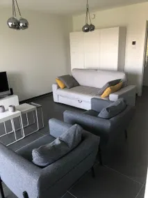 Sunny apartment near marina city and beach - Image 5