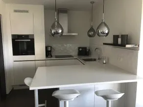 Sunny apartment near marina city and beach - Image 4