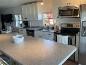 St Johns Riverfront Updated Spacious Home - Image 5