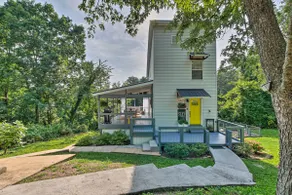 Charming Pet-Friendly Chattanooga Home, 3 Mi to Dtwn! - Image 2