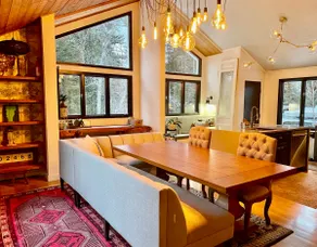Sugarbush Haus. Chic and Modern Ski House - Image 5