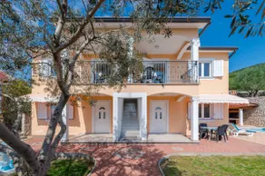 Standalone House Marija up to 12 People private Pool and Seaview by 22Estates - Image 3