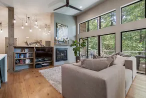 Casa Bella * 15 min to Bentonville * Hot tub * - Image 3