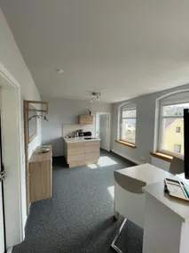 21 Modern apartment with a view, free parking - Image 3