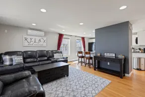 Convenient Portland home 3 miles from Downtown - Image 4