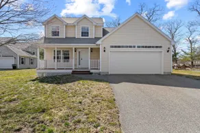 Convenient Portland home 3 miles from Downtown - Image 3
