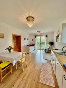 Garden apartment with a view of the storks - Image 4