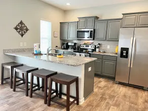 The In-Townhouse, near I-24, 30 min to Nashville - Image 3