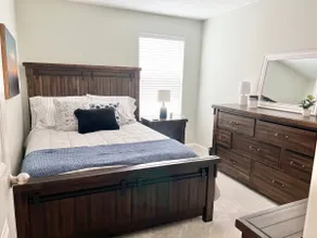 The In-Townhouse, near I-24, 30 min to Nashville - Image 2