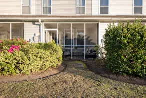 Sunny getaway near Myrtle Beach! - Image 2