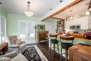 Pearl Cottage in Casey Jones Village - Image 5