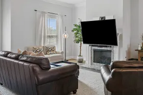 Brand New Modern Farmhouse - Image 2