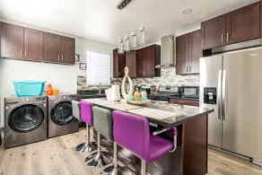 Guest House Near Disneyland Beaches Little Saigon - Image 2
