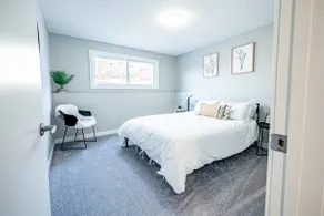 Newly Renovated Inner City 2BR Suite Minutes to DT - Image 3