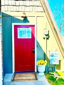 Lakefront- Private Dock w/ Kayaks! A Fisherman's Paradise! WITH NEW HOT TUB! - Image 2