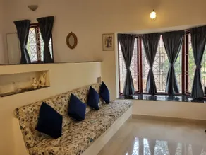 Beach view villa - Image 3