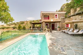 Luxurious villa with private swimming pool and  magnificent breathtaking seaview - Image 4