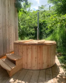 Secluded off-grid cabin in easy reach of Edinburgh - Image 3