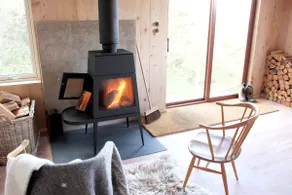 Secluded off-grid cabin in easy reach of Edinburgh - Image 4