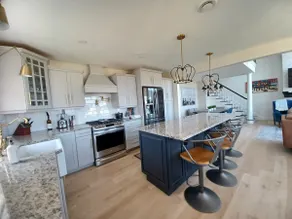 Luxury Oceanview Cottage w/Hot tub, Beaches nearby - Image 5