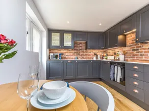 Charming Country Cottage With Spectacular Views - Pass the Keys - Image 4