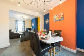 3 Bedroom Adom Home 4 Beds- Central Location - Image 5