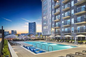 Sentral SoBro Apt | Steps to Broadway | Pool | Gym - Image 2