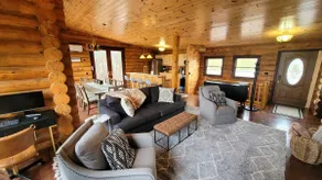 Lakeside Log Cabin - Near Pool, Golf, Ski - Image 5