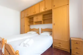 Enjoy Melide in this spacious apartment. - Image 4