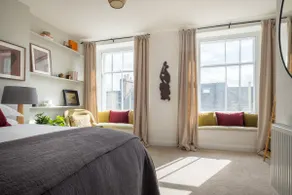 The Rooftop Retreat - Luxury 2 Bed, 2 Bathroom - Image 5