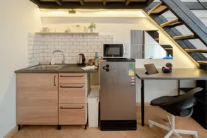 5 min BTS Asok - Duplex, Comfy, Trendy 4 - Image 3