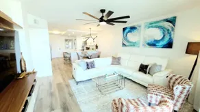 PoshPadz Waterfront Del Sol Walk to Jupiter Beach - Image 2
