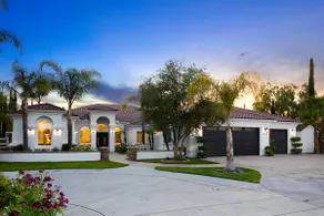 Luxury Pool Retreat, Waterslide, Grotto, Game Room - Image 3