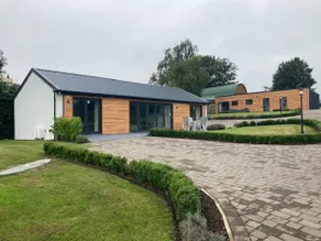 Purpose built 3 bedroom holiday barn - Image 2