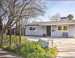 Pool Table Rocklin 3BR RV Parking - Image 2