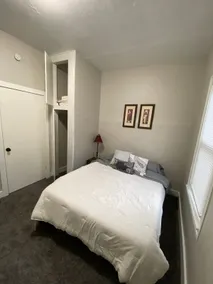 Cheerful 1bd home near Augustan’s College - Image 3
