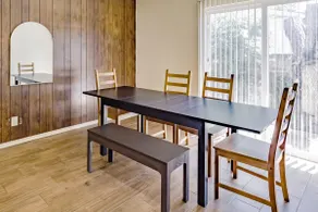 *King Bed*10 min to DFW Airport*3BR*Free Parking! - Image 4