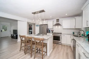 Marina Neighborhood Home - Family & Pet Friendly - Image 5