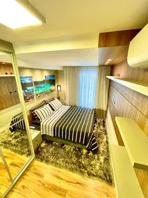 SPLENDID, apartment with an en-suite bathroom, air-conditioning, and a garage! - Image 4