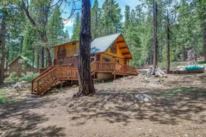 Cozy Cabin Getaway Near Bear Valley with WiFi - Image 4