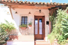 At Maribelù's - Image 3