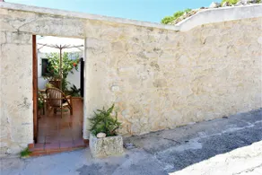 At Maribelù's - Image 5