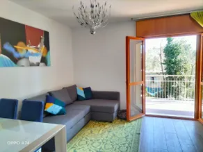 Renovated apartment with parking - Image 5