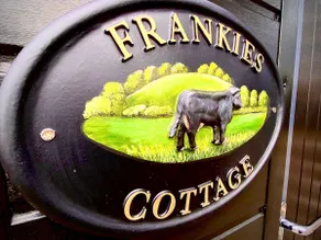Frankie's Cottage - Image 2