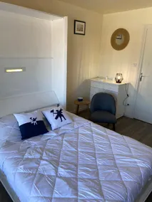 STUDIO LOCATED 100 M FROM THE BEACH AND SHOPS - Image 5