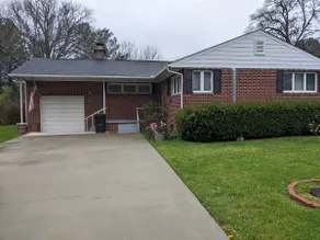 Outlanders, a cozy two-bedroom home with hot tub - Image 2