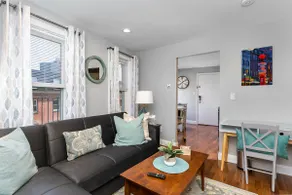 Prime Central 1brm in North End Boston - Image 2